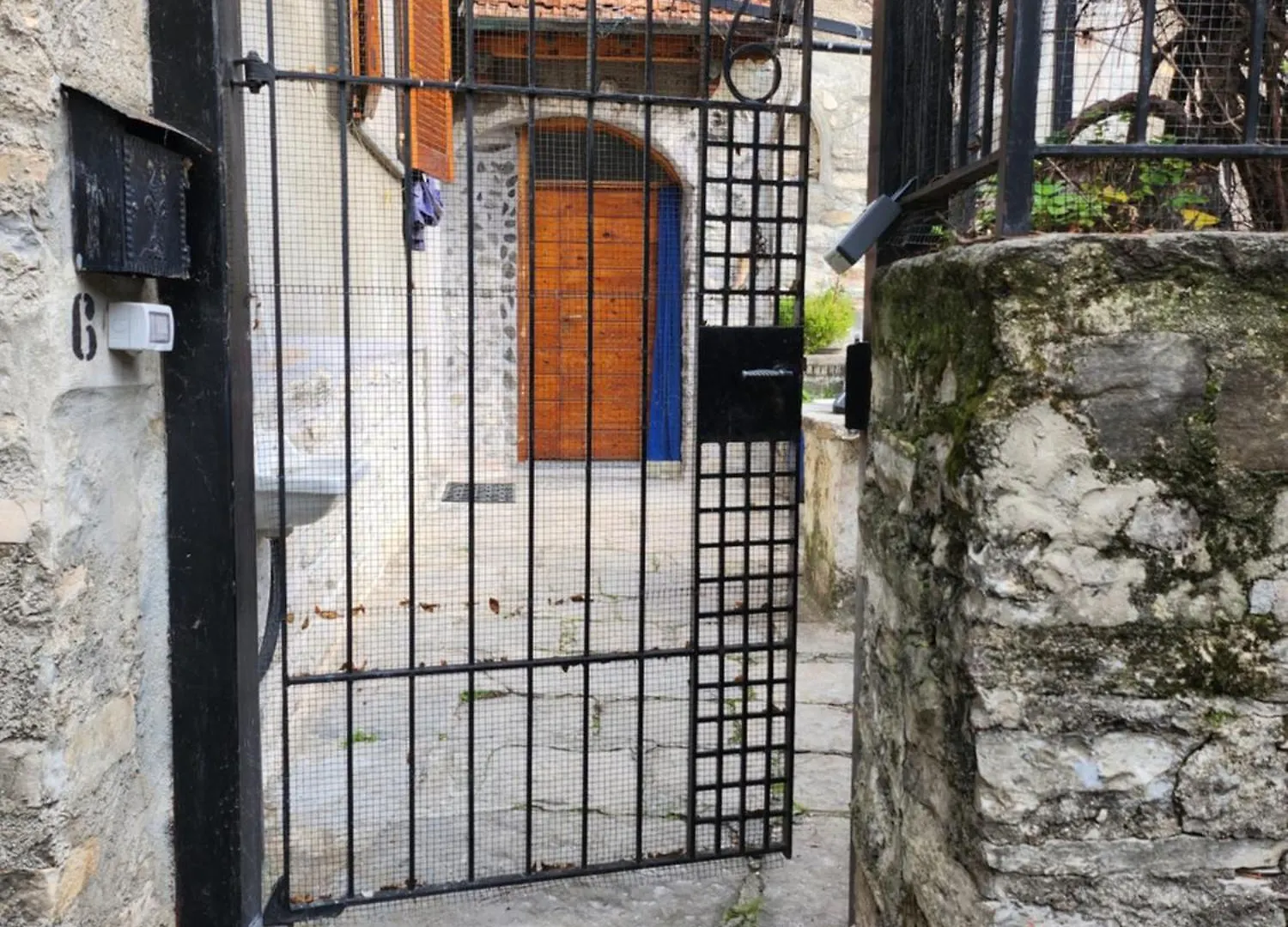 Il Capriccio Della Marchesa Apartment Carate Urio
