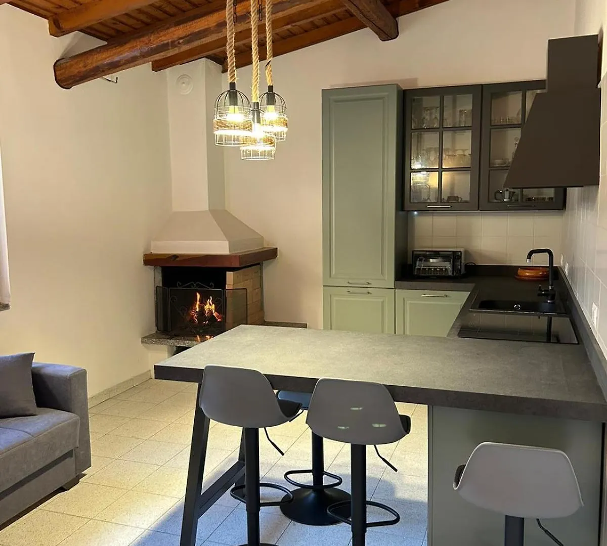 Il Capriccio Della Marchesa Apartment Carate Urio